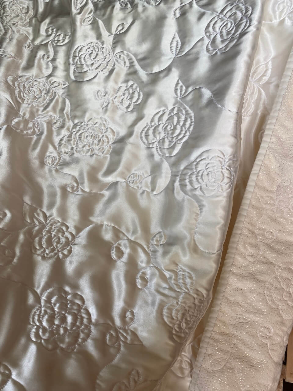 Whole Cloth Silky Satin Baby Quilt - Bungalow Quilting & Yarn